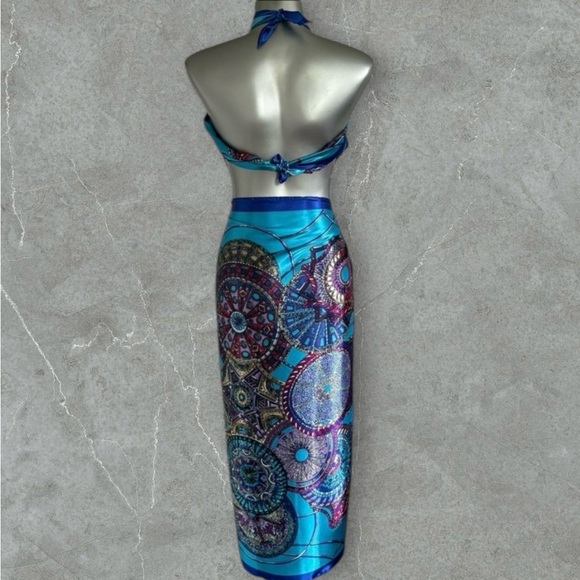 🆕Luxury Satin Scarf Top & Wrap Skirt - Picture 2 of 16